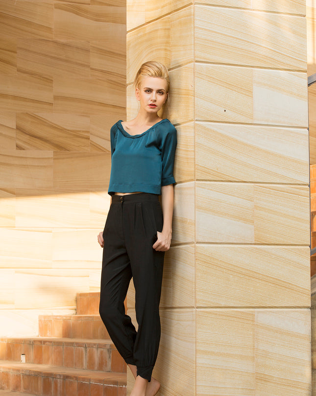 Twisted Round Neck Cropped Top