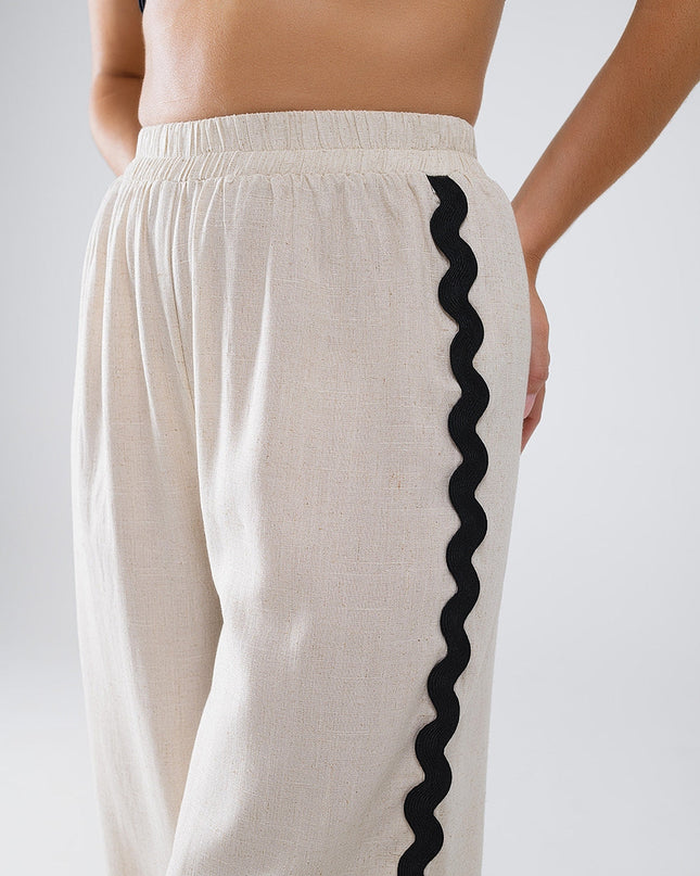 Linen Contrast Scallop Trim Pants in Beige